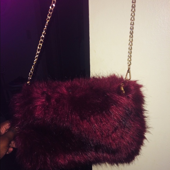 Red Burgundy handbag crossbody gold chain purse - Picture 3 of 11